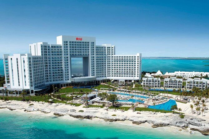 Cancun Airport and Riu Palace Peninsula Private Shuttle - What to Expect from the Cancun Airport and Riu Palace Shuttle