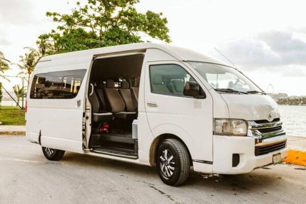 Cancun Airport: One-Way or Round Trip Transfer to Cancun - Mobility Impairments