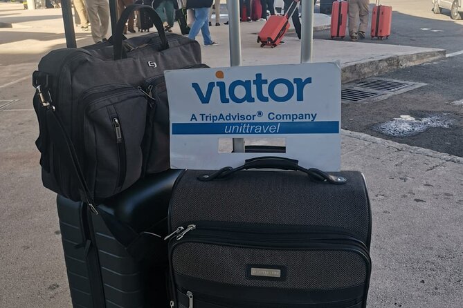 Cancun Airport Private Arrival or Round-Trip Transfer: up to 7 - Cost-effective