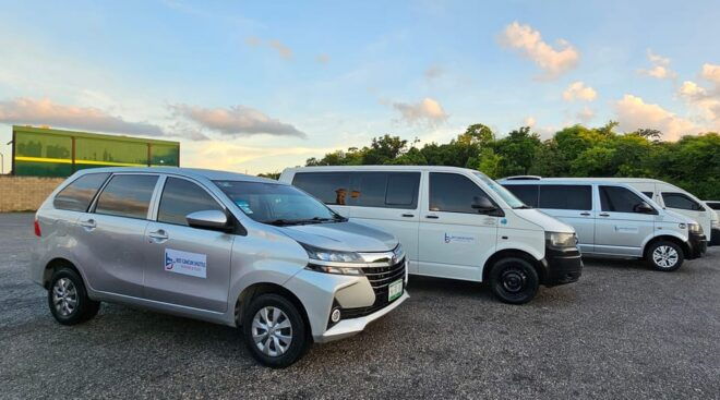 Cancun Airport: Private Transfers to Playa Del Carmen Hotel (32 Miles) - Support and Assistance