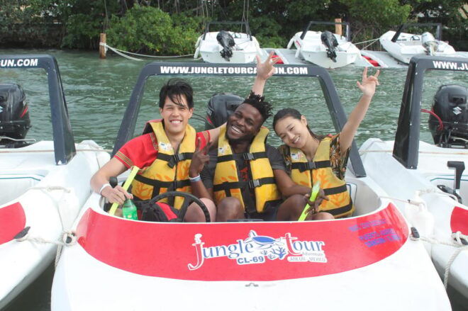 Cancun: an Adventure in the Jungle Aboard a Speedboat and Snorkel - Guided Tour of Yucatans Picturesque Locations