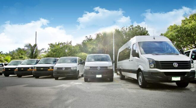 Cancun: Cancun Airport - Hotel Zone - Cancun Airport - Driver Experience