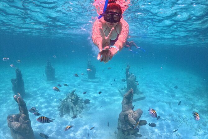 Cancun Catamaran Tour! Luxury Experience Beach Club - Exploring the Cancun Catamaran Tour! A Blend of Adventure, Relaxation, and Party Vibes