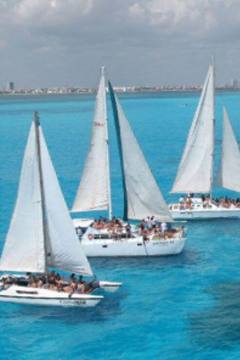 Cancun: Catamaran Tour to Isla Mujeres & Playa Norte - Included in the Tour