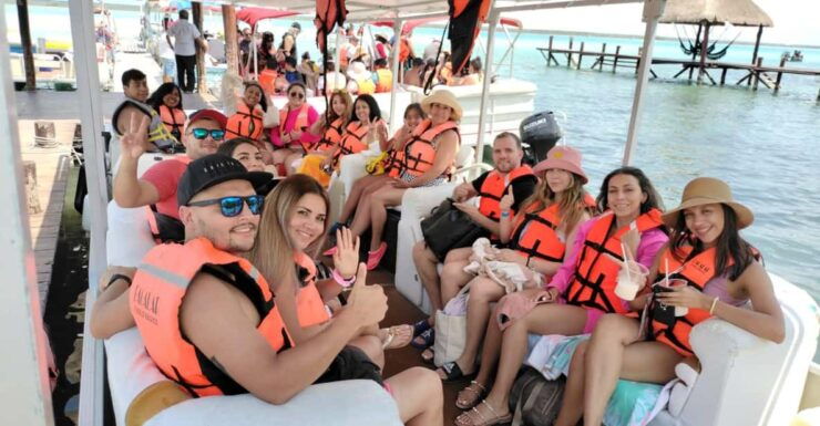 Cancun: Cenotes and Bacalar Lagoon Boat Tour With Breakfast - Good To Know