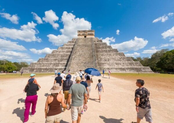 Cancun: Chichen Itza, Cenote, and Valladolid Day Trip - Explore Chichen Itza