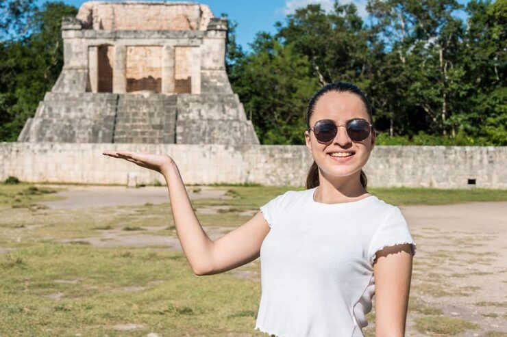 Cancun: Chichén Itzá Night Light & Sound Experience & Tour - Tour Overview and Pricing