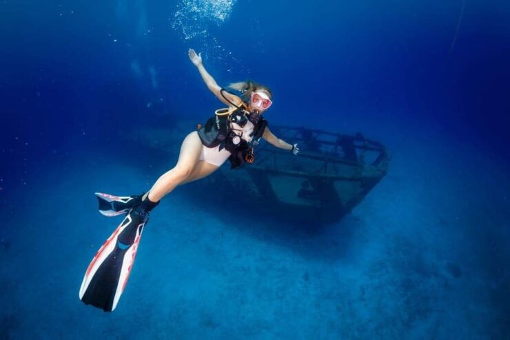 Cancun: Diving the Sunken Ship (Certified Divers) - Good To Know