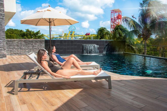 Cancun: Dolphin Golden Experience + Water Park and Buffet - Prohibited Items