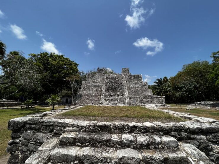Cancún: El Meco Mayan Ruins Tour With Cancún Bay Parasailing - Experience Highlights
