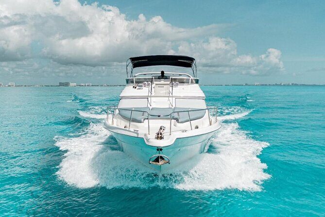 Cancun Flybridge Tour by Yacht - An In-Depth Look at the Cancun Flybridge Yacht Experience