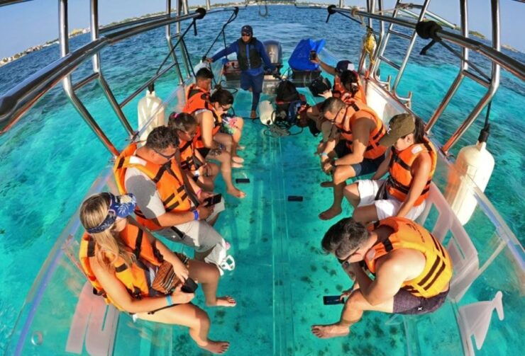 Cancun: Glass Bottom Boat Ride With Drinks - Experience Highlights