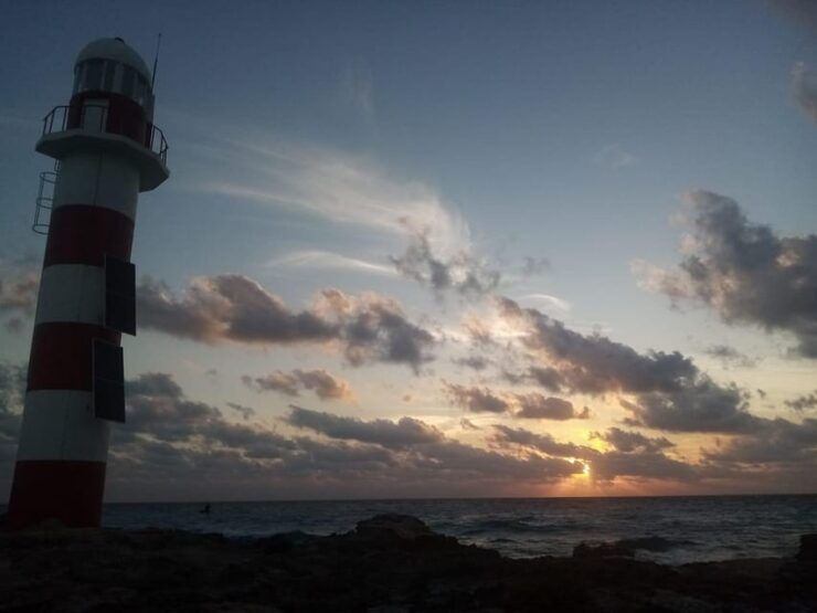 Cancun: Guided Walking Tour at the Punta Cancun Lighthouse - Good To Know