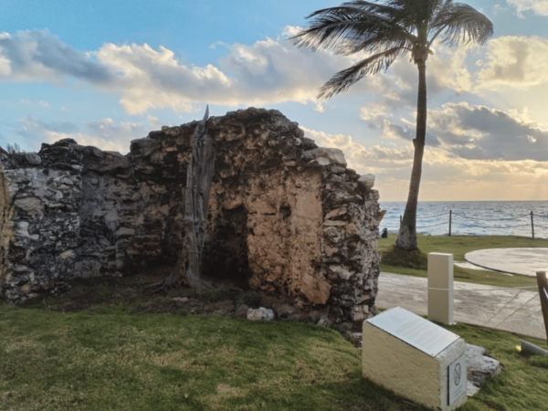 Cancun: Guided Walking Tour at the Punta Cancun Lighthouse - Requirements and Suitability