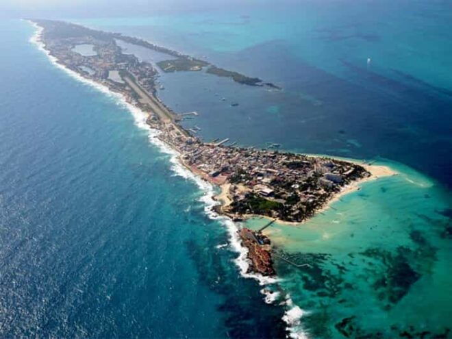 Cancun: Half Day Private Catamaran to Isla Mujeres - What to Bring
