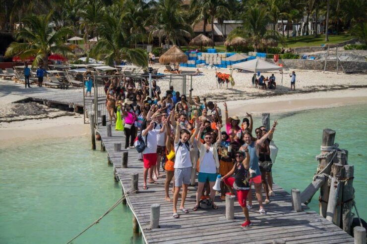 Cancun: Hip Hop Sessions Party Boat Cruise - Experience Highlights