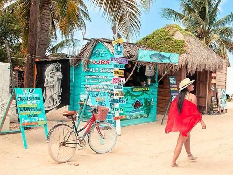 Cancún Isla Holbox & Yalahau Lagoon Full-Day Tour - Yalahau Lagoon and the nature focus
