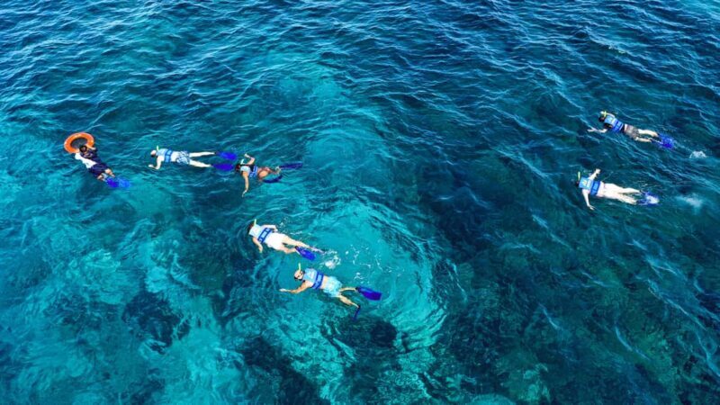 Cancun: Isla Mujeres Catamaran Ride, Open Bar & Buffet Lunch - FAQ