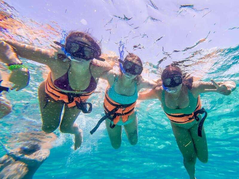 Cancun: Isla Mujeres Catamaran Tour with Open Bar of Drinks - Setting Sail: The Experience Begins