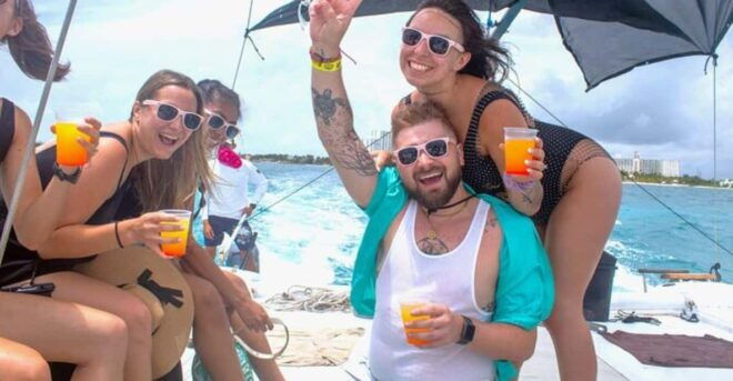 Cancun: Isla Mujeres Catamaran Tour Without Transfer - Frequently Asked Questions