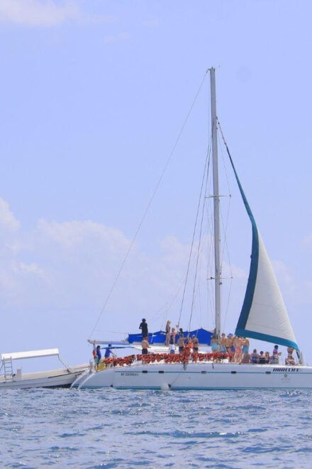 Cancun: Isla Mujeres Full-Day Tour in Catamaran With Snorkel - Transportation and Meeting Details