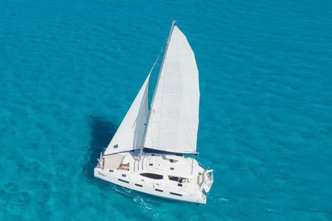 Cancun: Isla Mujeres Sailboat Tour With Snorkeling and Lunch - Snorkel in Warm Waters