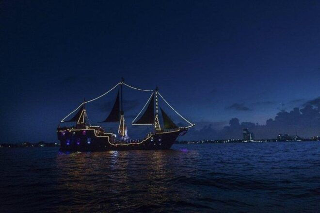 Cancun: Jolly Roger Premium Pirate Ship - Accessibility and Age Restrictions