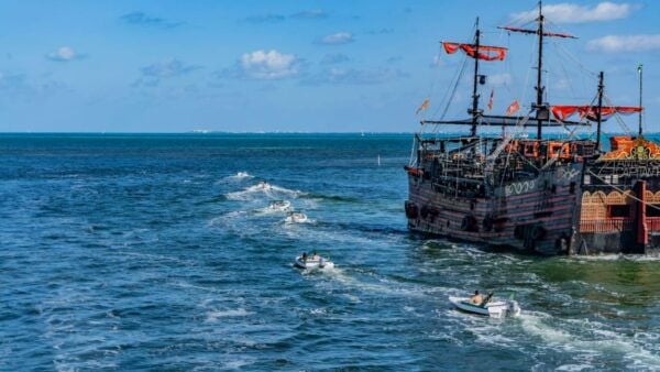 Cancun: Jungle Speedboat Adventure and Snorkeling Tour - Guided Snorkeling at Mayan Reef