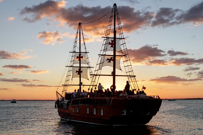 Cancun Lagoon Sunset Sailing Trip Aboard Classic Galeón With Dinner and Free Bar - Common Questions