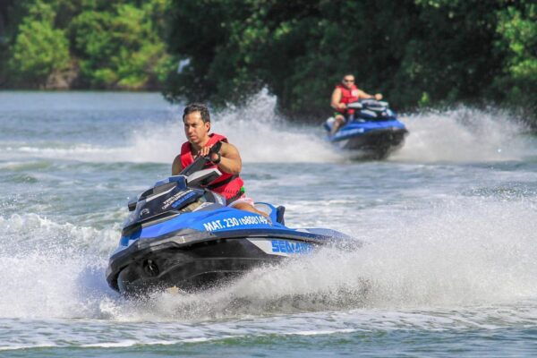 Cancun Lagoon: Wave Runner Ride - Frequently Asked Questions
