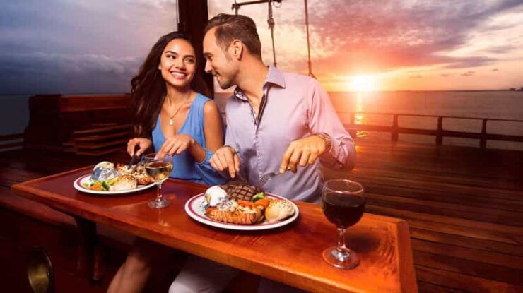 Cancun: Lobster Dinner Spanish Galleon Cruise! - Good To Know