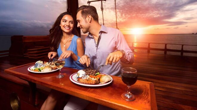 Cancun: Lobster Dinner Spanish Galleon Cruise! - Booking and Cancellation Policy