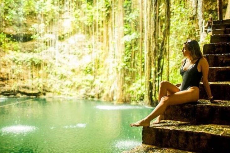 Cancun: Luxury Tour to Chichen Itza and 2 Cenotes - Good To Know