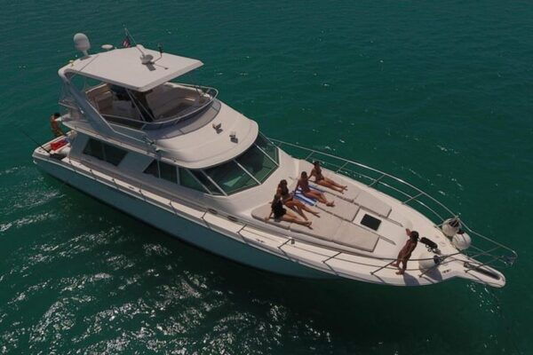 Cancun: Luxury Yacht Tour to Isla Mujeres With Chef - SR55C - Frequently Asked Questions