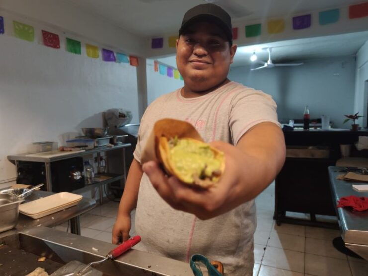 Cancún: Mexican Gastronomy Tour in Downtown Cancún - Small Group Experience and Bilingual Guide