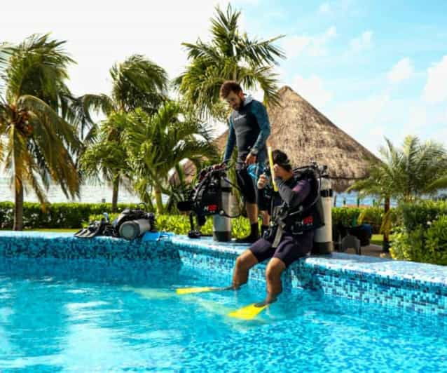 Cancun: PADI Open Water Course - Course Structure