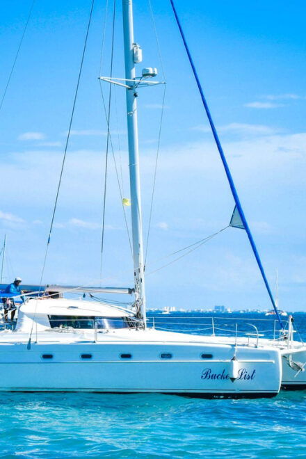 Cancun: Party Cruise to Isla Mujeres - Exploration and Discovery