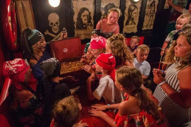 Cancun Pirate Adventure: Captain Hook's Dinner Cruise - Good To Know