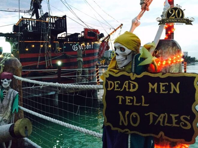 Cancun Pirate Adventure: Captain Hook's Dinner Cruise - Cruise Inclusions