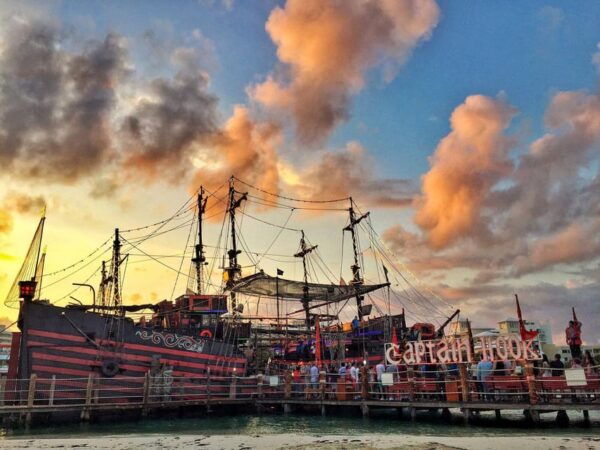 Cancun Pirate Adventure: Captain Hook's Dinner Cruise - Itinerary Considerations