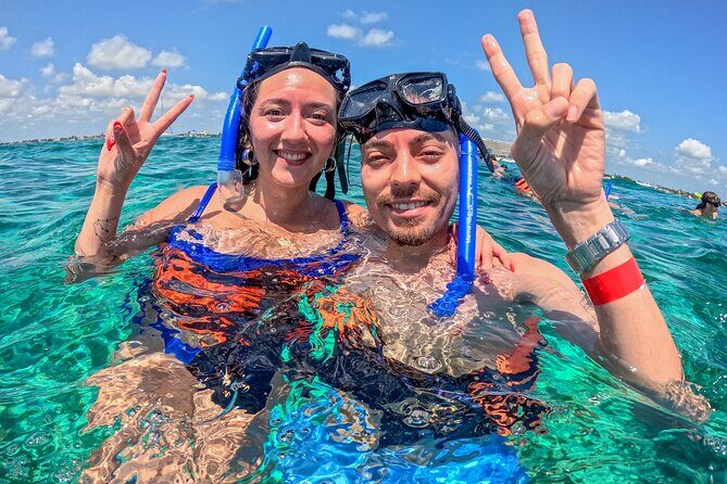 Cancun Private Catamaran to Isla Mujeres with Buffet & Open Bar - An In-Depth Look at the Experience