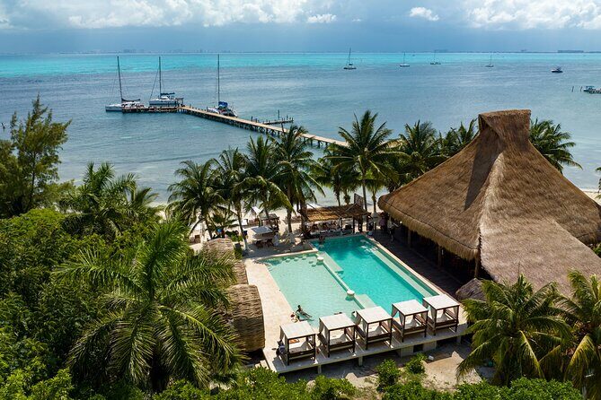 Cancun: Private Catamaran with Open Bar & Snorkeling Option - FAQ