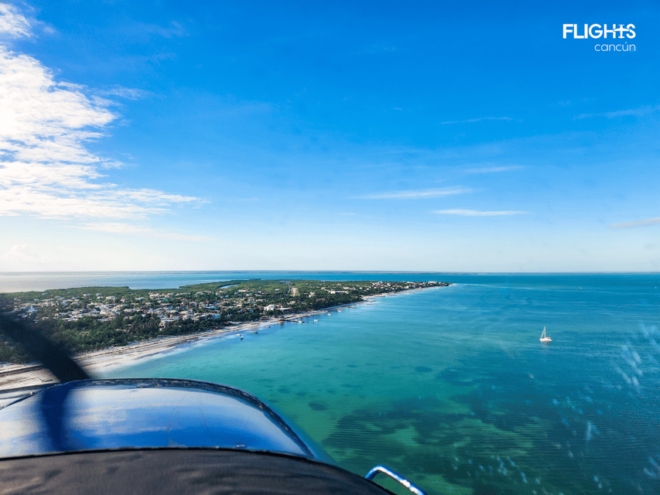 Cancun: Private Flight to Holbox - Private Transportation Comfort