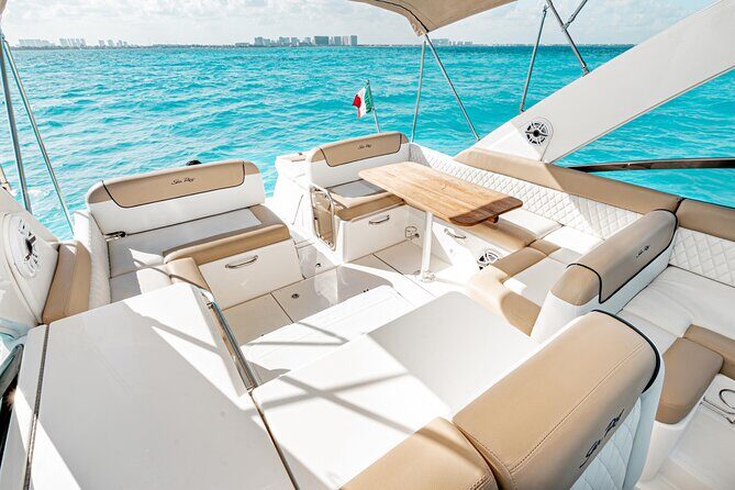 Cancun Private Luxury 37ft Yacht for 12 people - Who Will Love This Experience?