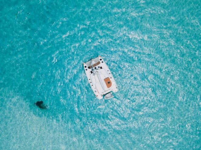 Cancun: Private Luxury Catamaran to Isla Mujeres - Accessibility and Languages