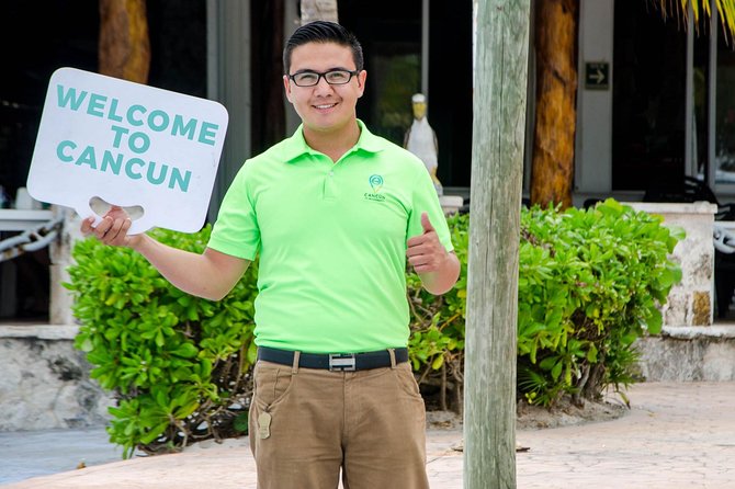 Cancun Private Round-Trip Airport Transfer - Additional Information and Accessibility