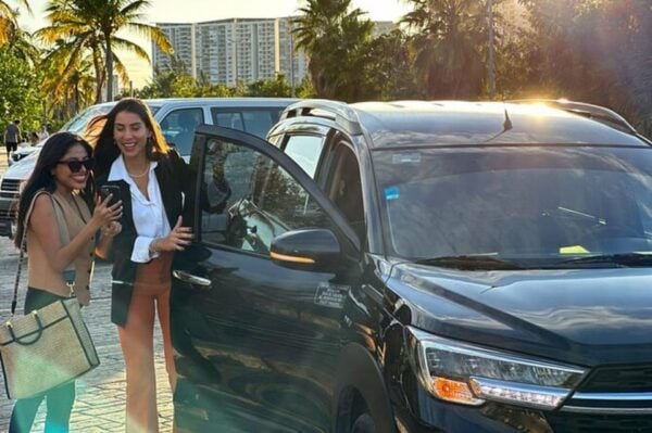 Cancun: Private Sedan and Minivan Airport Transfer - Pickup and Dropoff Details