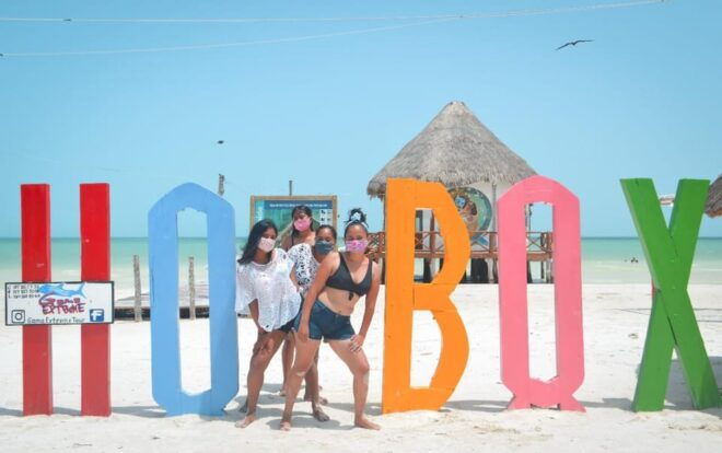 Cancun: Private Transfer to Izamal - Departure Options