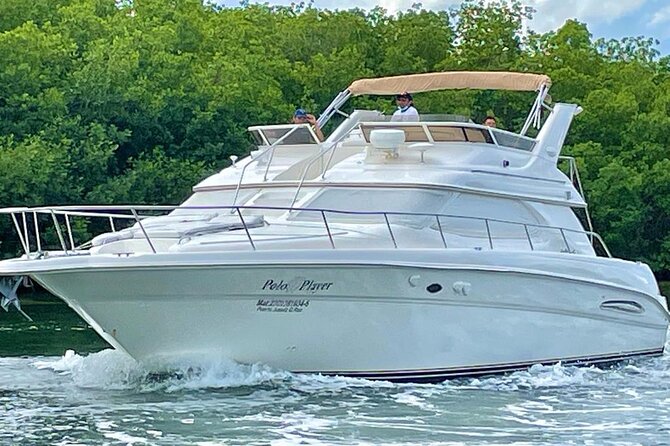 Cancun Private Yacht: 46-foot (14-meter) Sea Ray for up to 15 - Trip Options and Destinations