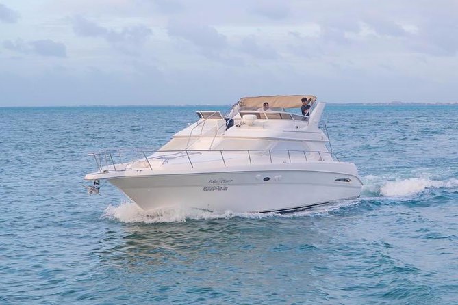 Cancun Private Yacht: 46-foot (14-meter) Sea Ray for up to 15 - The Sum Up